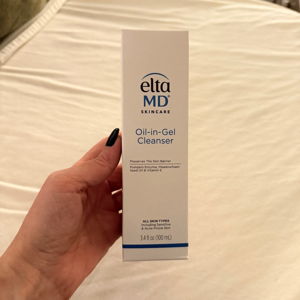 EltaMD Oil-in-Gel Cleanser NIB New in Box